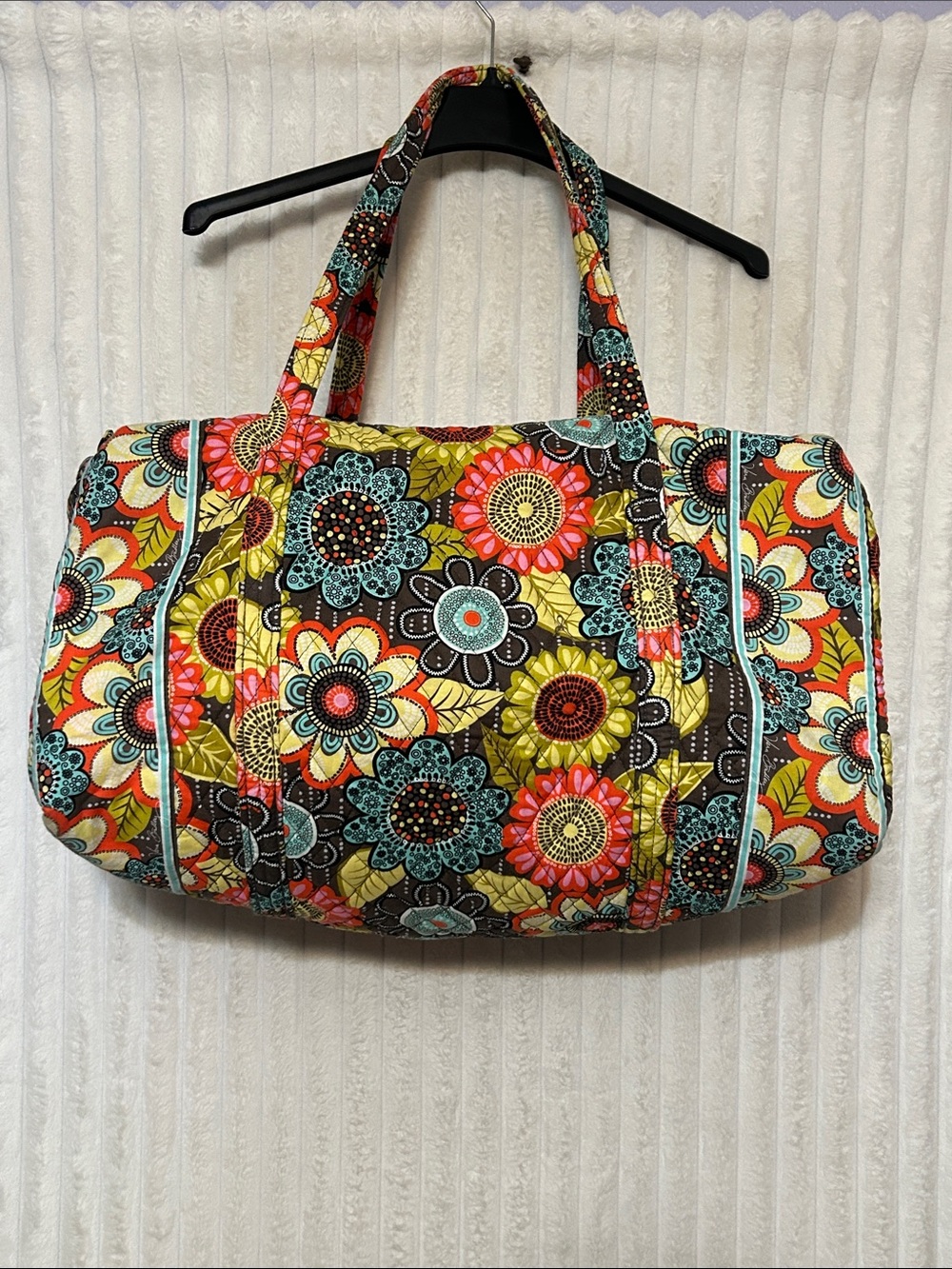Vera bradley Large travel overnight duffel bag in Flower Shower pattern